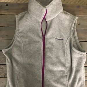 Columbia fleece vest